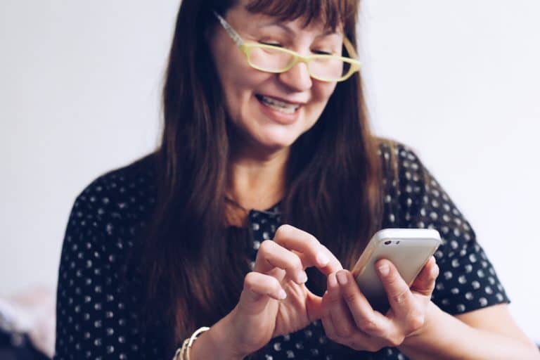 Comment choisir parmi les meilleurs téléphones pour seniors ? Comment choisir parmi les meilleurs téléphones pour seniors ?
