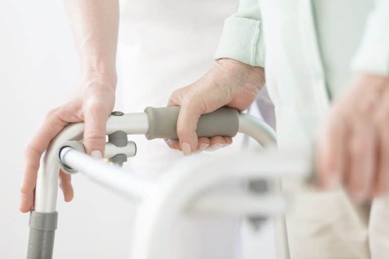 Tout savoir sur les déambulateurs Tout savoir sur les déambulateurs