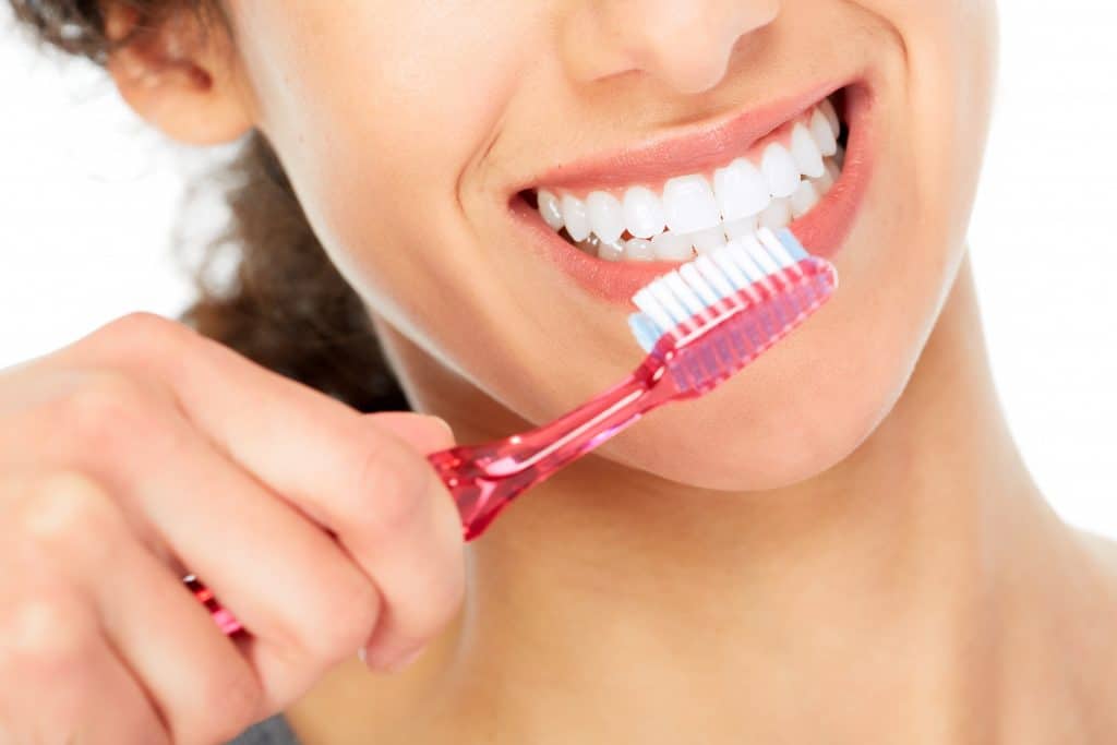 Comment faire un bon brossage des dents ?