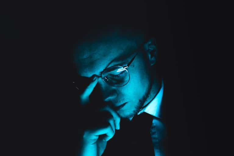 Quelle est l’utilité des filtres de lumière bleue pour les lunettes ? Quelle est l’utilité des filtres de lumière bleue pour les lunettes ?