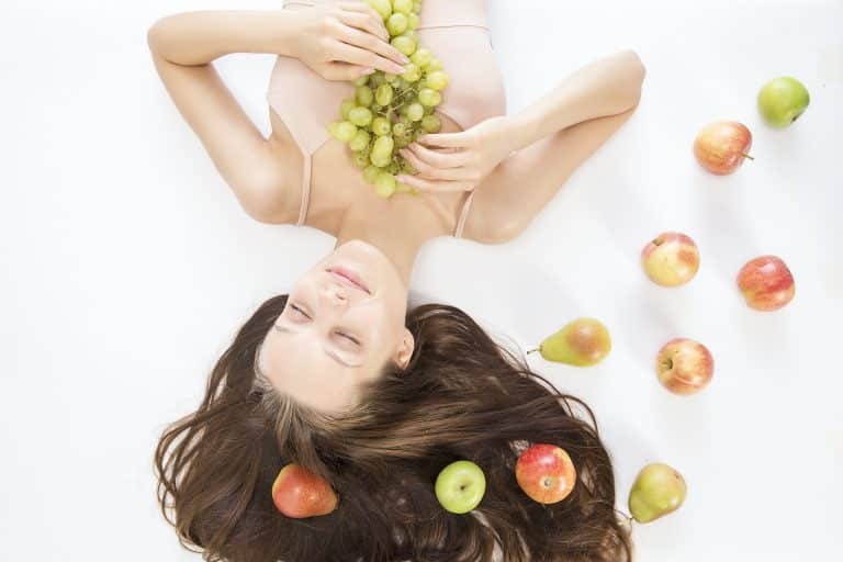 Shampoings Naturels : Pourquoi et comment les utiliser pour des cheveux sains Shampoings Naturels : Pourquoi et comment les utiliser pour des cheveux sains