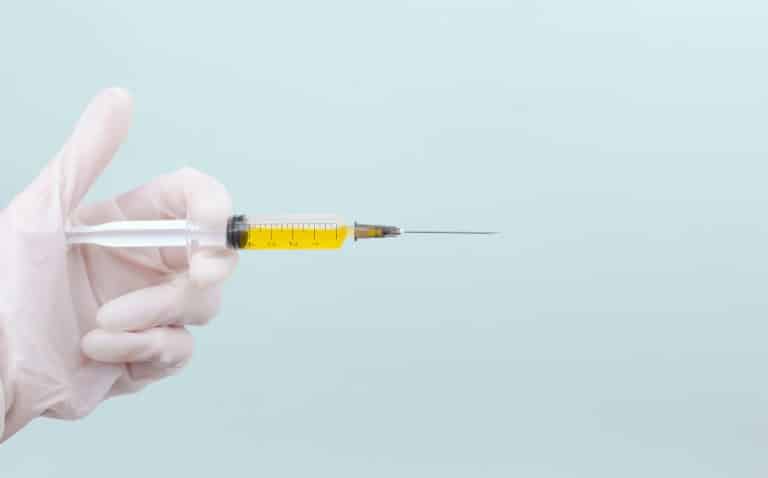 Acide Hyaluronique: alternative pour une peau lisse et éclatante ? Guide détaillé. Acide Hyaluronique: alternative pour une peau lisse et éclatante ? Guide détaillé.
